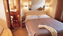 Meli - master cabin